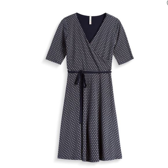 Gilli Nakieta Knit Faux Wrap Dress - Picture 1 of 2